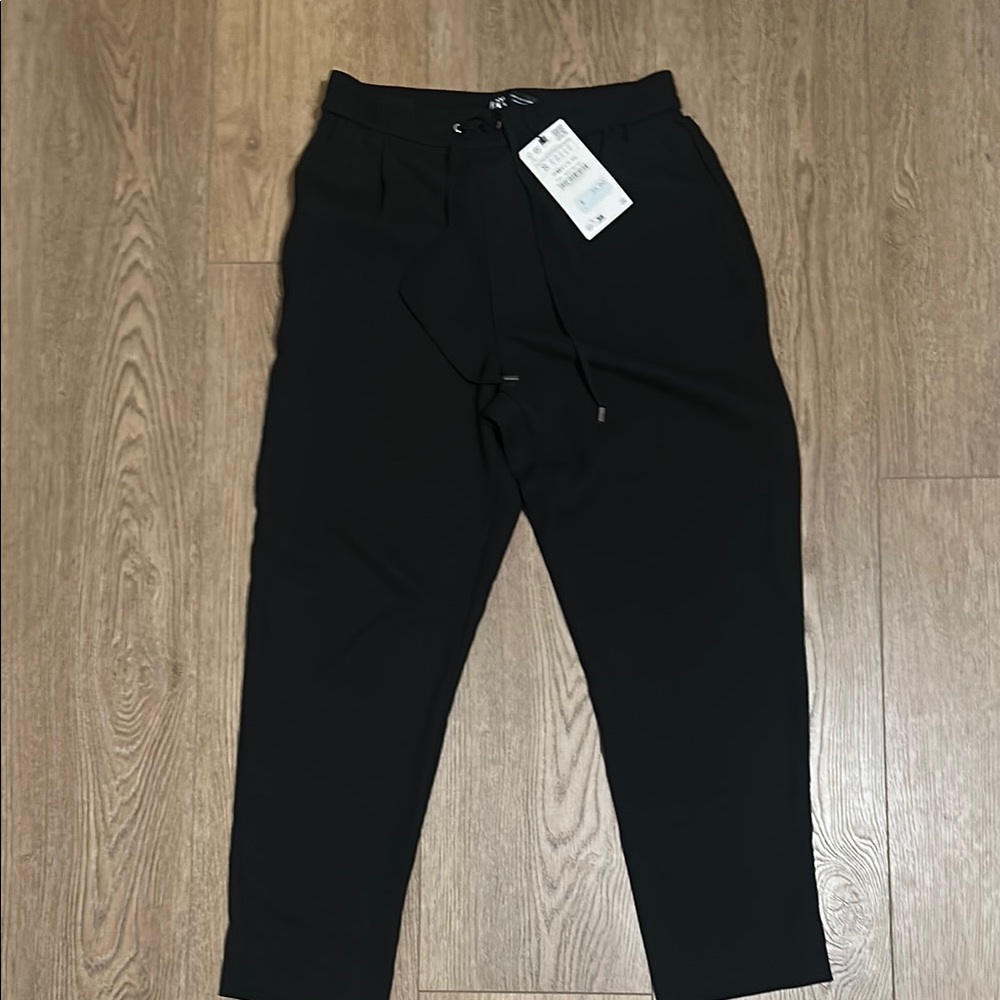 Zara Black Dress Pants Elegant Straight-Leg Design